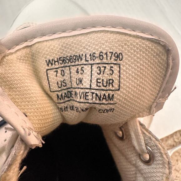 Keds Size 7 Classic Low Top White Leather Sneaker Shoes Casual Walking Travel - Picture 6 of 8